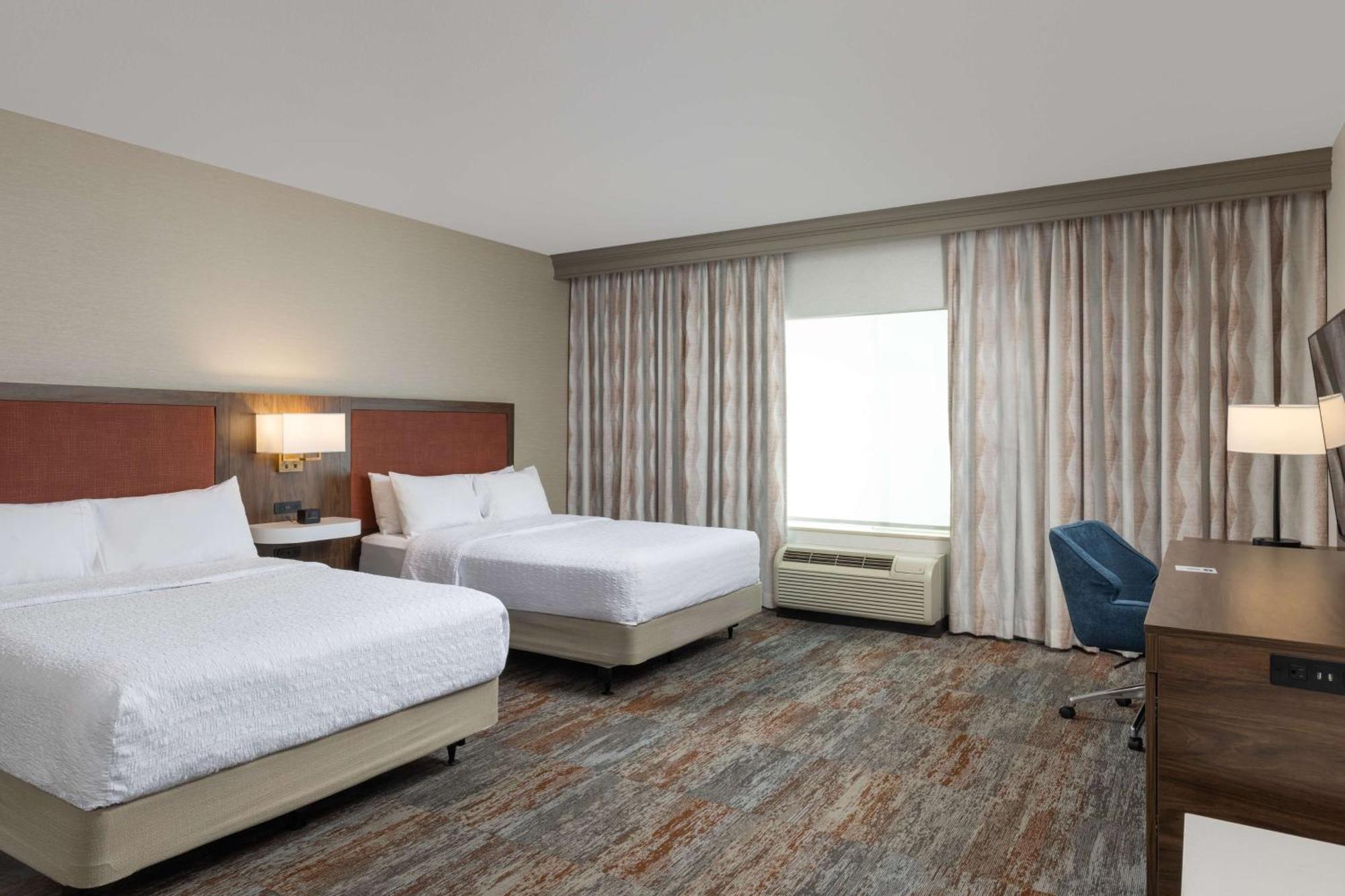 Hampton Inn & Suites Юба Сити Екстериор снимка